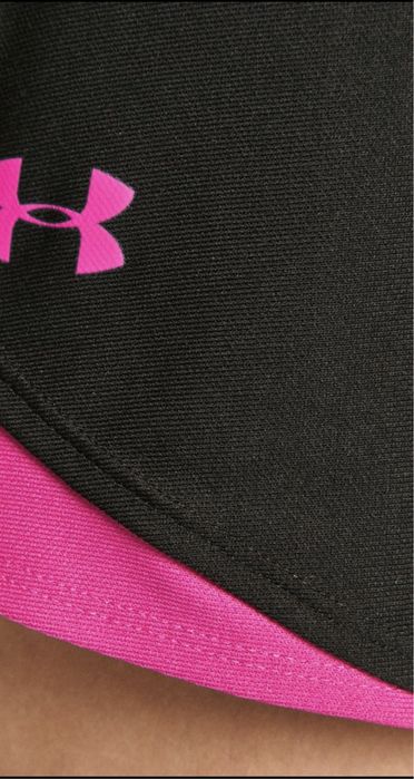 Under Armour Szorty damskie z aplikacją medium waist spodenki
