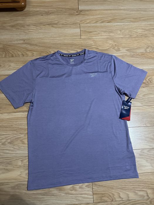 Nowa męska koszulka Reebok M sportowa fioletowa