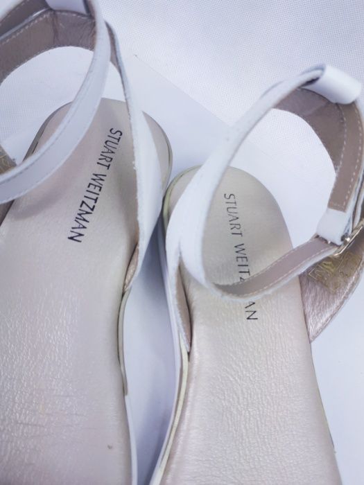Sandały STUART WEITZMAN białe pwrły skóra 36