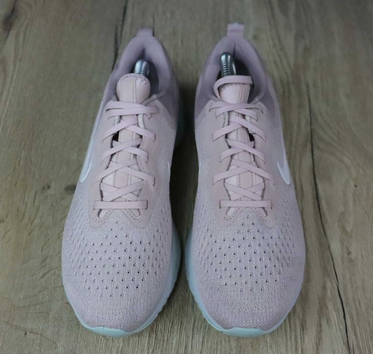 Nike Odyssey React damskie sneakersy 41 ( 26,5 cm)