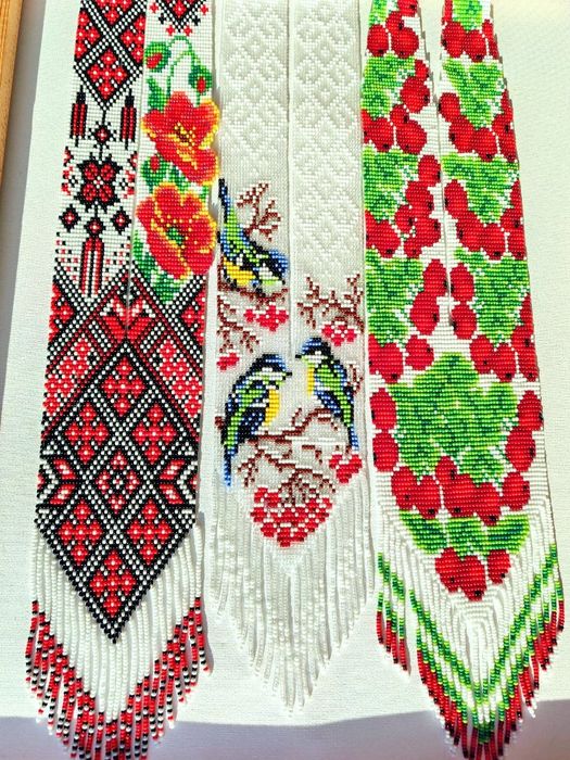 Гердан українські прикраси з бісеру