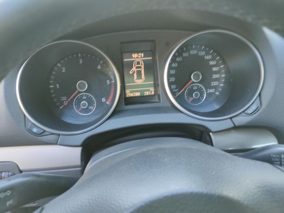 Volkswagen golf 6 TDI 2000