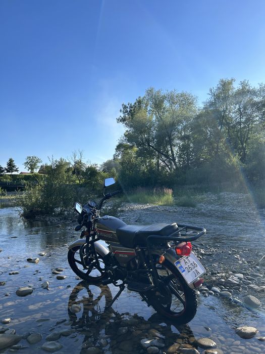 Мотоцикл Spark 125