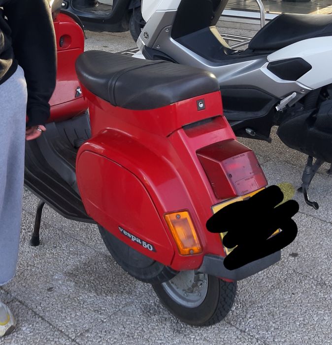Vespa 50 motociclo