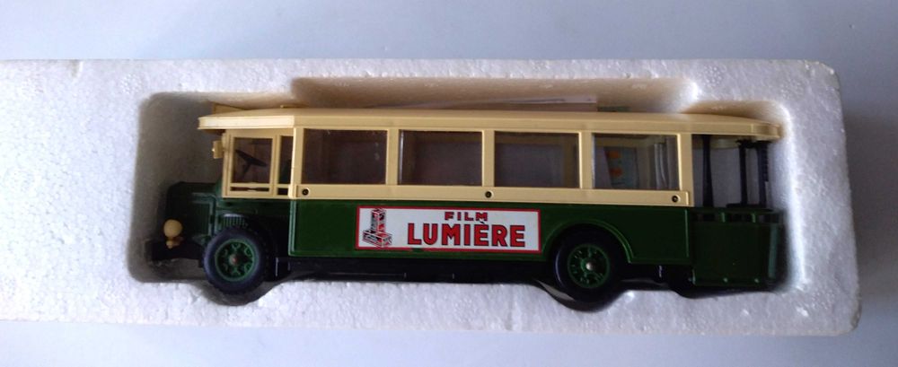 Autocarro TN6C. Ver descrição