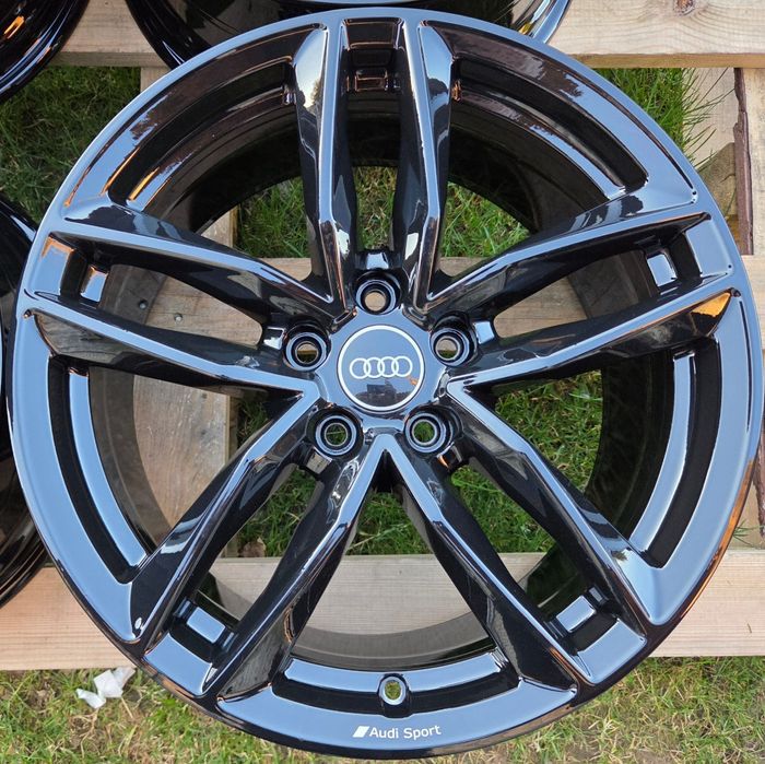 Felgi Oryginał Audi A3 A4 A5 A6 Q3 Q5 8Jx18 ET40 5x112 8W0