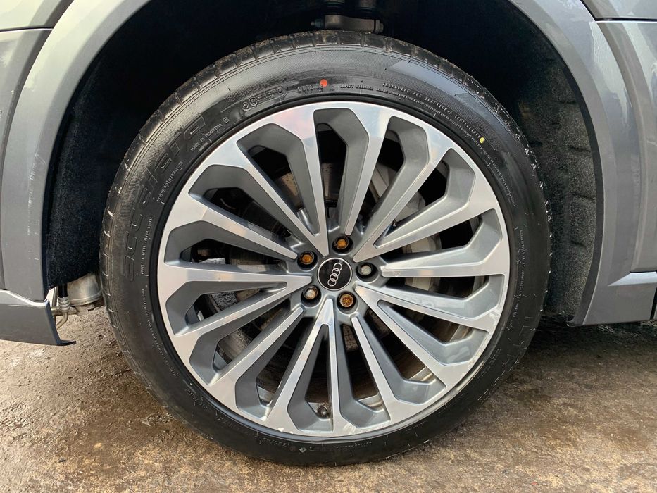 Разборка Audi E Tron Автошрот Ауді e-tron Розборка Е Трон інвертор