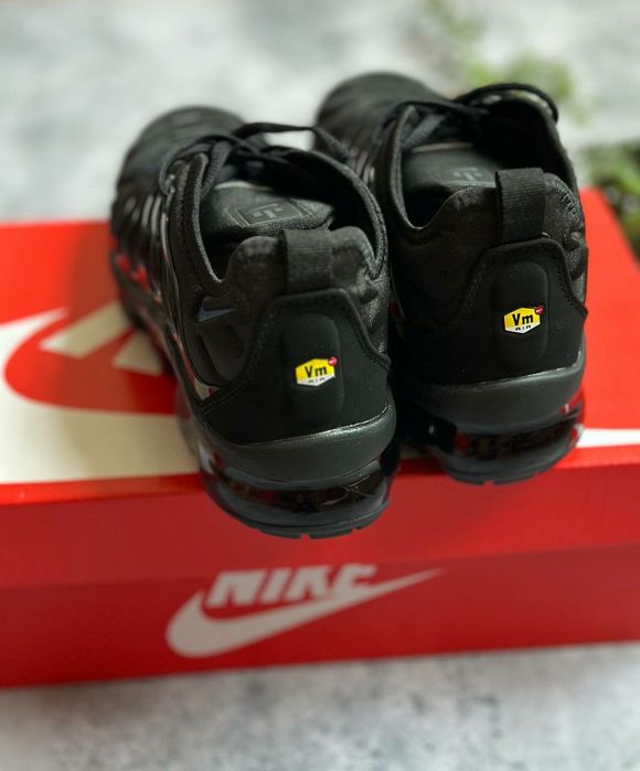 Чоловічі Кросівки Nike Air VaporMax Plus Triple Black / Мужские Кроссовки Nike / Nike