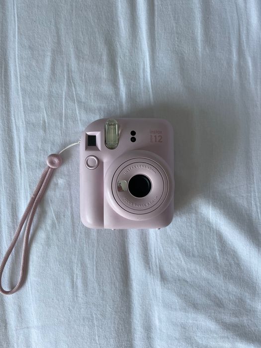 Рожевий instax 12 mini
