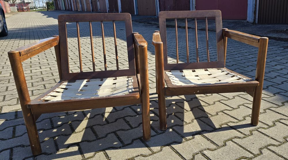 2 fotele drewniane do renowacji