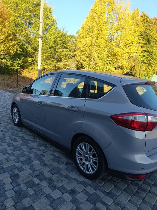 Ford C-Max 2011 рік