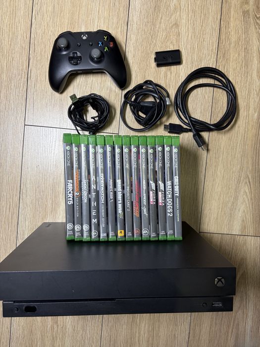 XBOX ONE X 1TB + 14 GIER + oryginalny pad + akumlator + kable – pełny zestaw