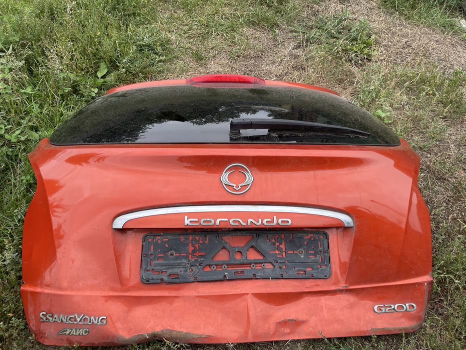 Задняя крышка багажника /ляда со стеклом SsangYong Korando  2012