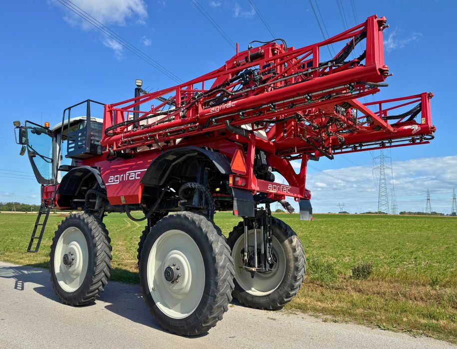 Opryskiwacz samojezdny podnoszony AGRIFAC CONDOR CLEARANCE 4000l C03 30/21 m