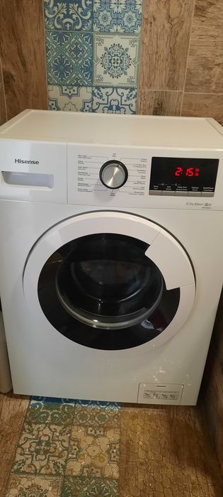 Пральна машина Hisense wfhv6012