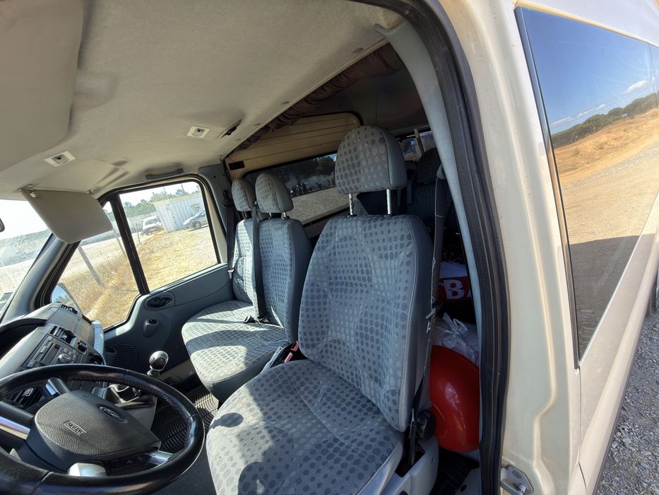 Ford Transit 2011 9 lugares