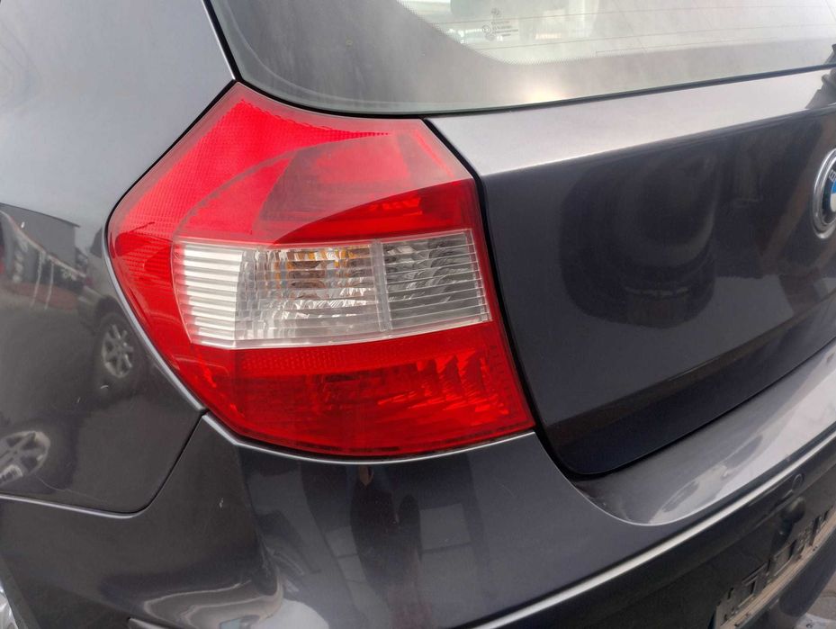 Lampa tył tylna lewa prawa BMW 1 e87 e81 przed lift