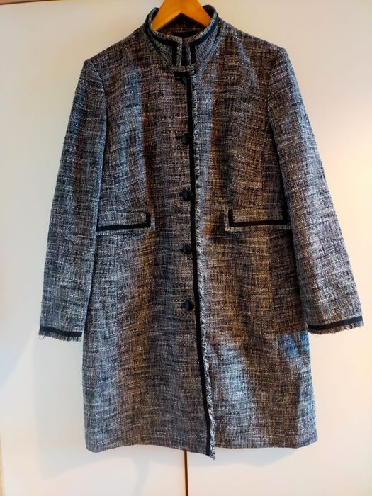 Prosty elegancki płaszczyk Mariposa