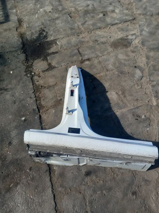 Słupek srodkowy Seat toledo 4