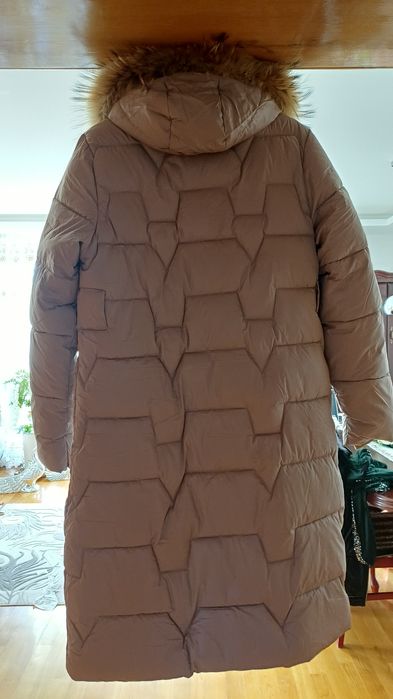 Plaszczyk zimowy jasna czekolada.