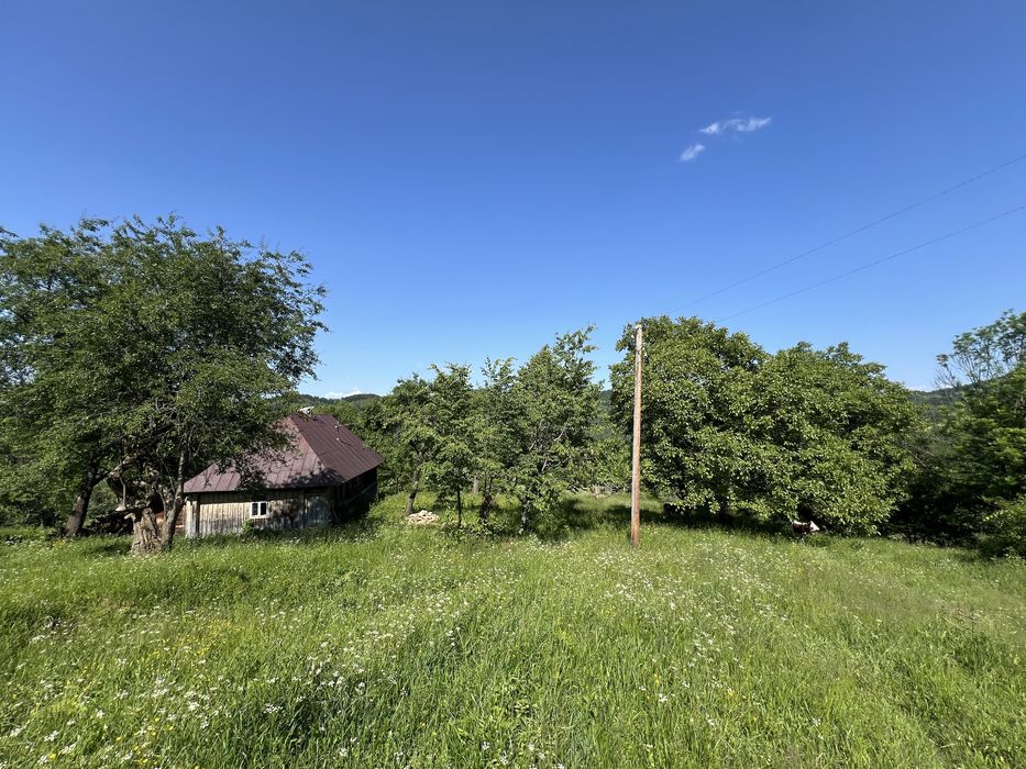 Продам ділянку в горах з гарним краєвидом