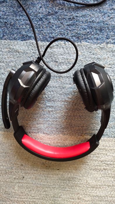 Pack Gaming — Auscultadores com microfone + Rato Trust GXT (com fio)