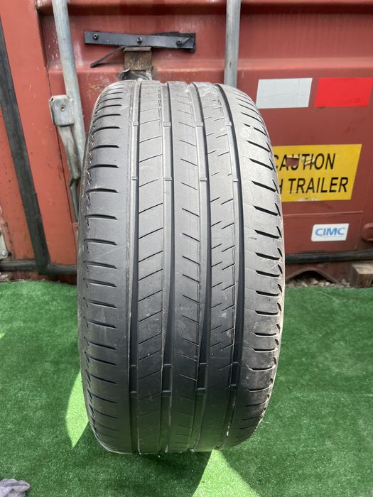 *Opony Bridgestone 275/40/20