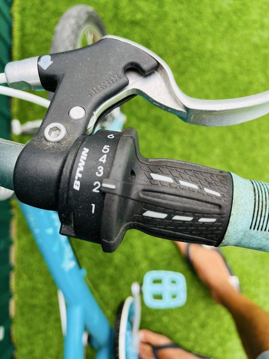 Bicicleta B-twin criança