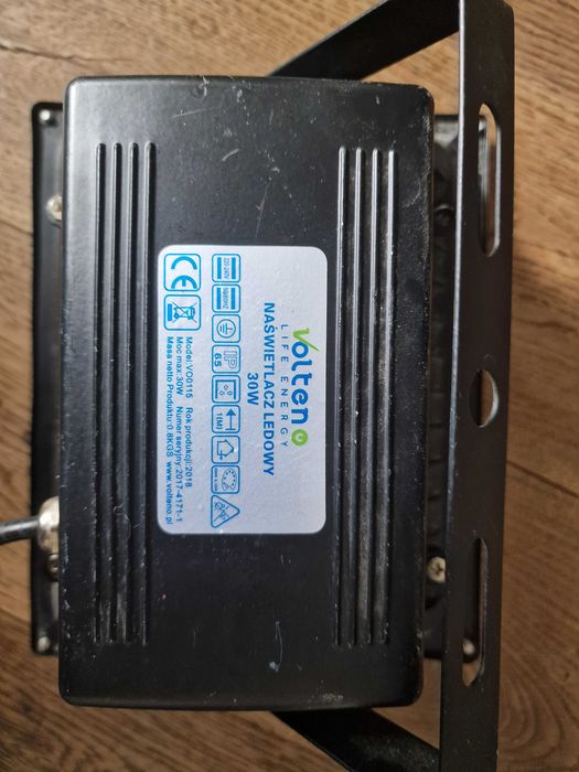 OKAZJA! Naświetlacz LEDowy Volteno 30W halogen Super stan!