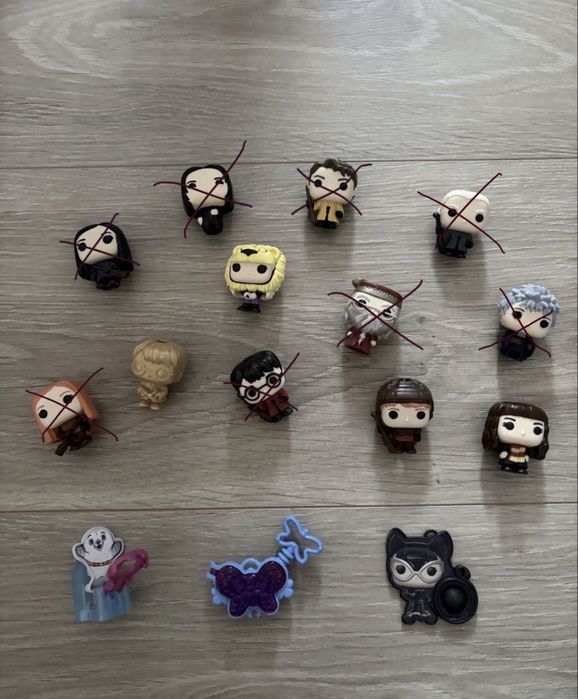 іграшку Kinder Joy Harry Potter