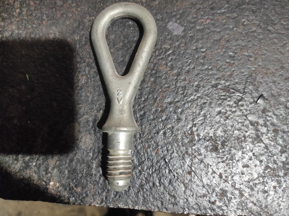 Боксіровочнний крюк ауді