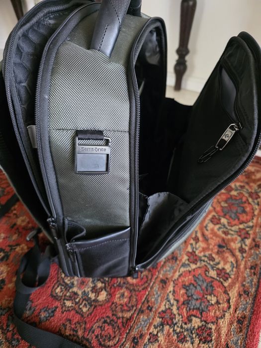 Mochila Samsonite DLX 6 15.6