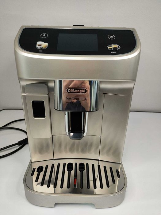 C235 De'Longhi Magnifica Plus ECAM322.70.SB Ekspres automatyczny