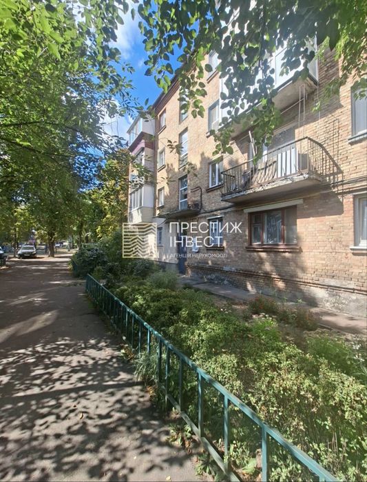Продаж 2к.квартири на початку міста