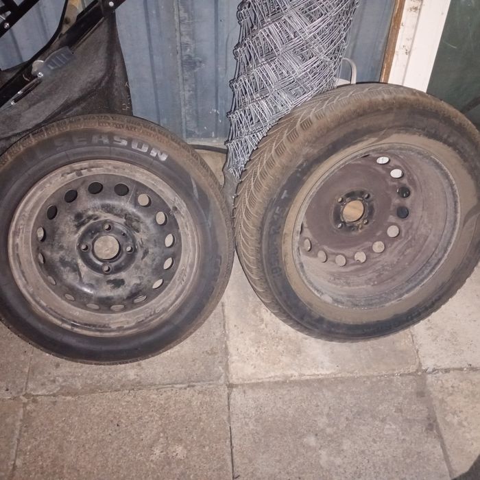 Sprzedam koła zimowe do Renault 4x100 15"