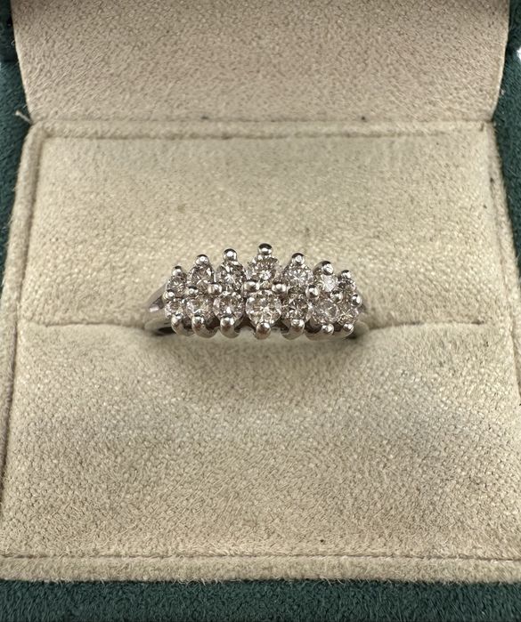 Złoty pierścionek 585 z diamentami 0,46ct Si1/K