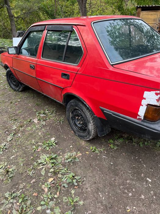 Продам Volvo 340 1.6 Дизель (5-6 л / 100 км)