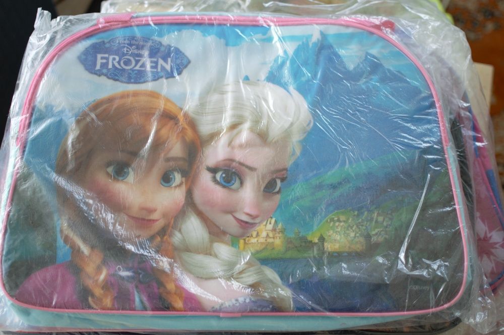 Trolleys e Sacos de Viagem Novos