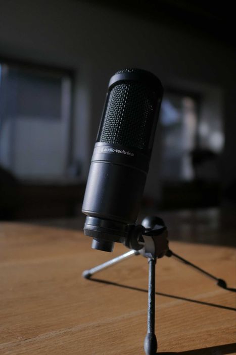 Mikrofon Audio-Technica AT2020 XLR pojemnościowy + statyw biurkowy