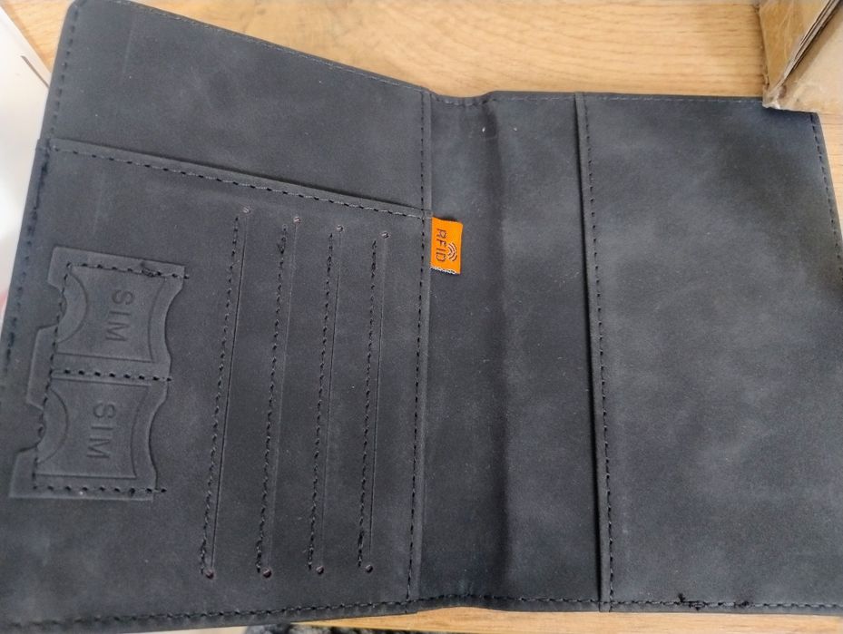 Etui na paszport RFID blocking