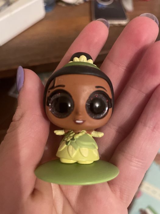 Продам ляльку-фігурку disney