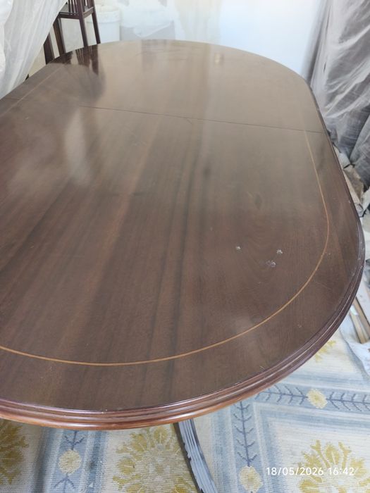 Mesa de sala de jantar