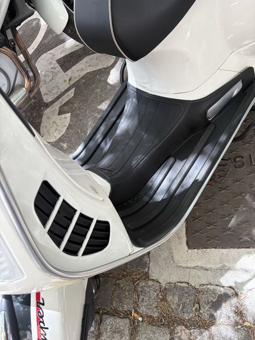Vespa GTS 300 Super