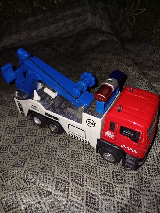 Машинки хлопчакові