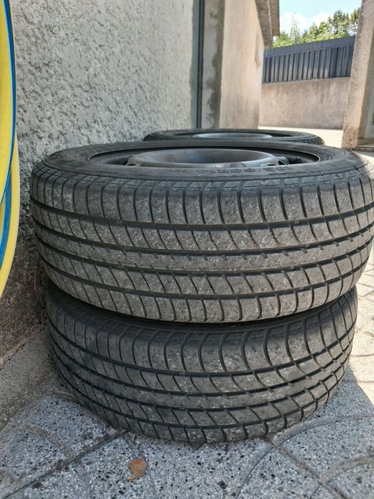 Pneus 185 60 r14