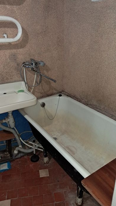 Здам 1 квартиру машбуд