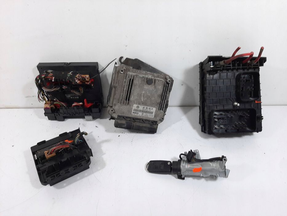 vw golf v 2.0 fsi 05r zestaw startowy sterownik silnika bosch 06f906056de