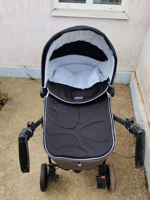 Детская коляска 3в1 фирма  Chicco
