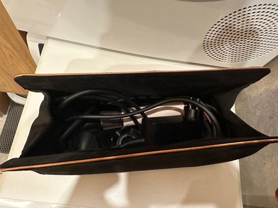 Suszarka do włosów Dyson Supersonic r™ Straight+Wavy