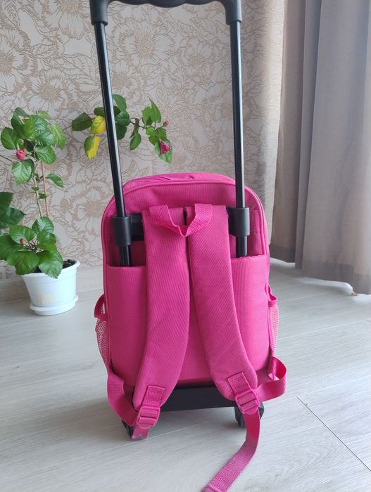 Рюкзак на колесах